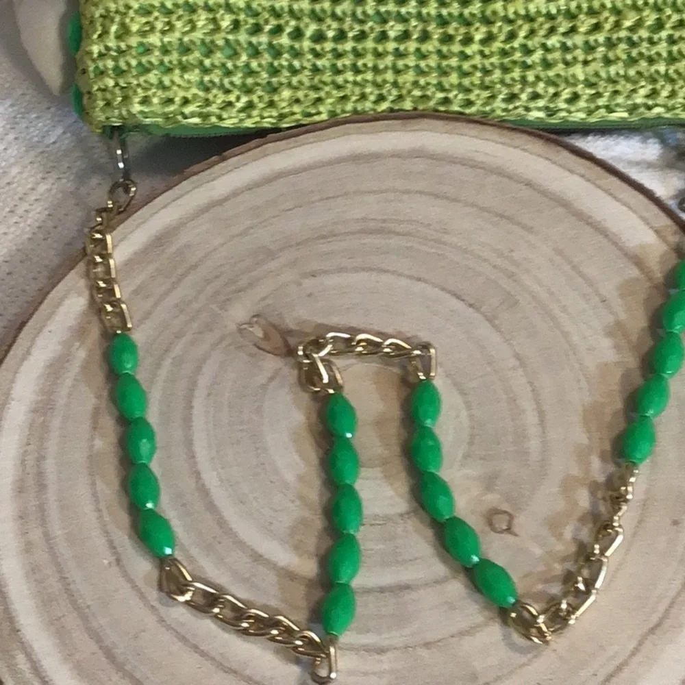 Vintage 1950 green beaded and Wicker purse in excellent condition - Picture 6 of 8